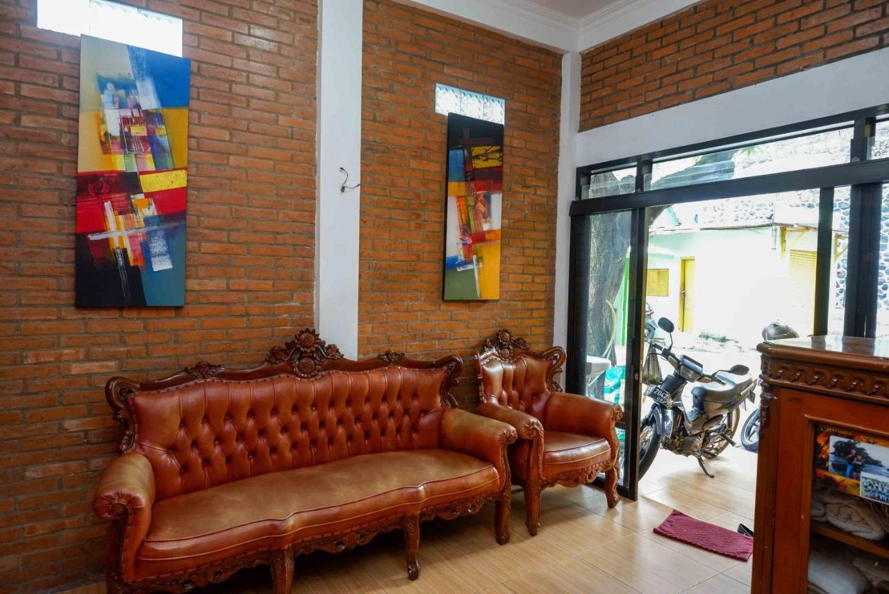 요그야카르타 Koolkost Syariah Near Malioboro Area 호스텔 외부 사진